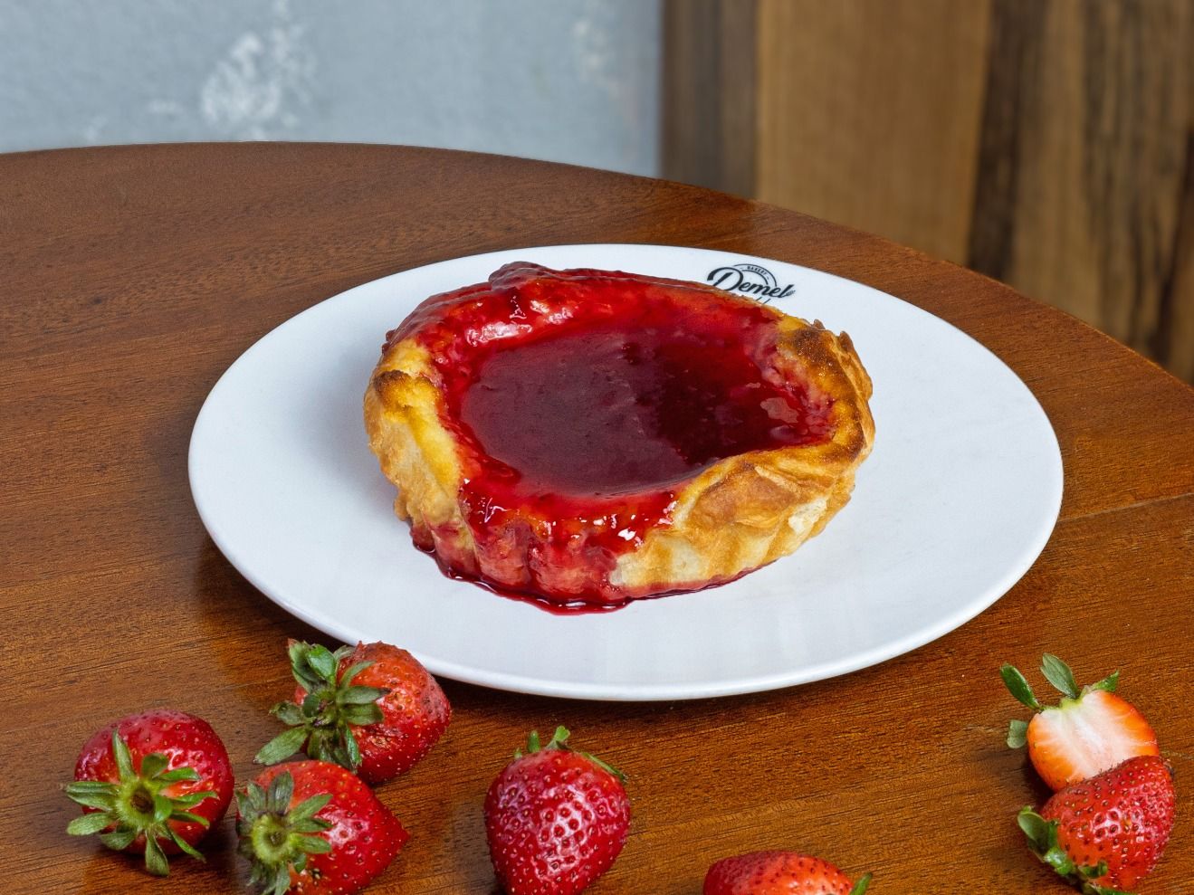 Strawberry Crocheese
