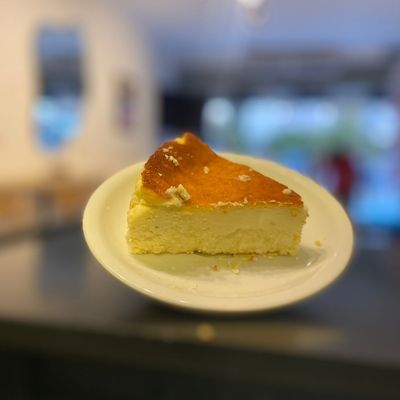 Caramel pistachio SAN SEBESTIAN