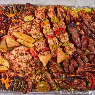El Anas Tray