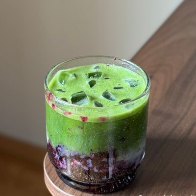 Iced Blueberry-Matcha Latte