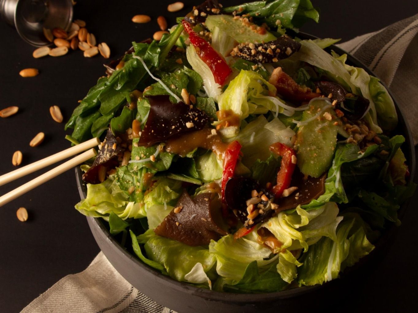 Mixed Jumbo Salad Vegan