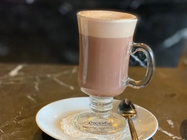 Hot Chocolate 12 Oz