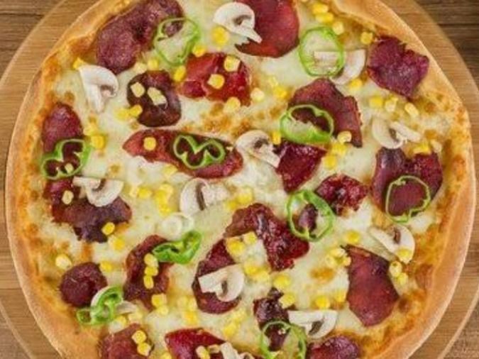 Pastrami Pizza