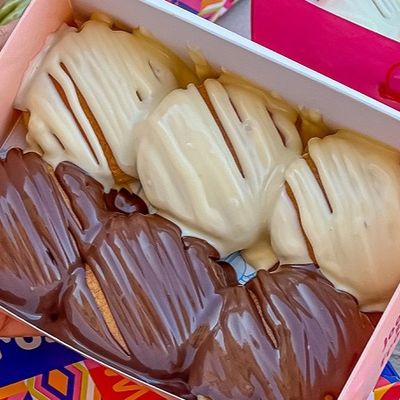 6 بان كيك ميني مشكل نوتيلا وشوكولاتة بيضاء