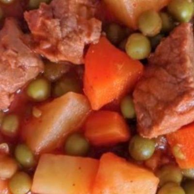 طبق بازيلا مع جزر وبطاطس ولحم
