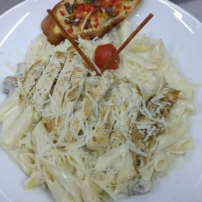 White sauce pasta
