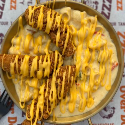 Mac And Cheese Pasta With Crispy