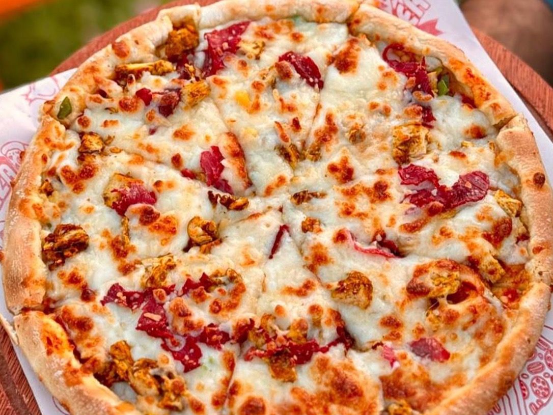 Chicken Pastrami Pizza