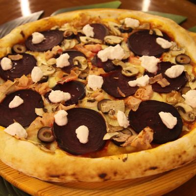 Shaymaa Calm Down Pizza