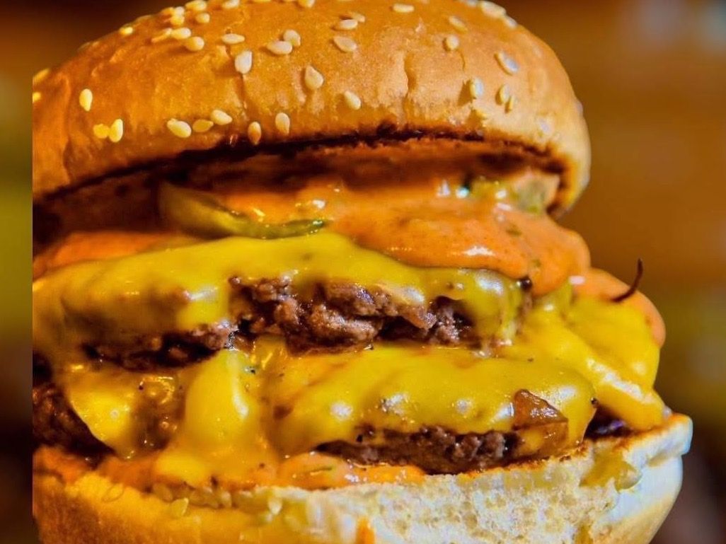 Double Beef Burger + Potatoes