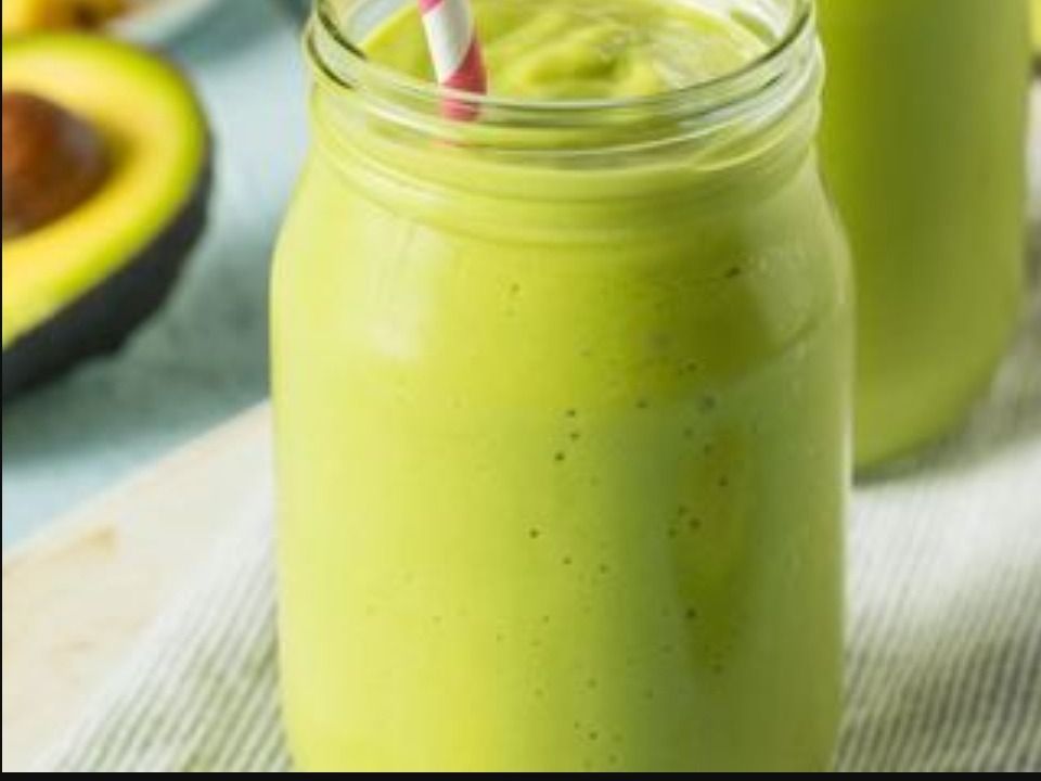 Avocado And Banana With Pineapple Liter