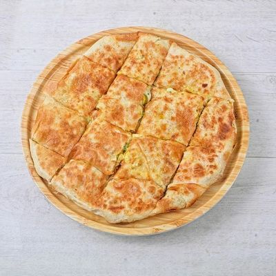 Feteer with Halawa and Cream