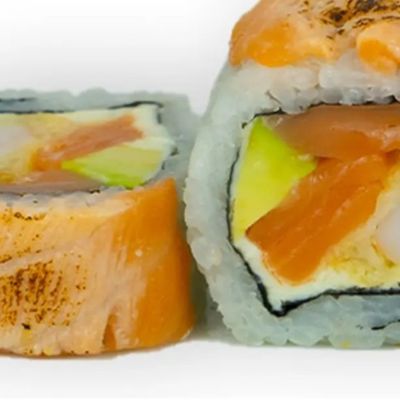 Aura Bazooka Roll