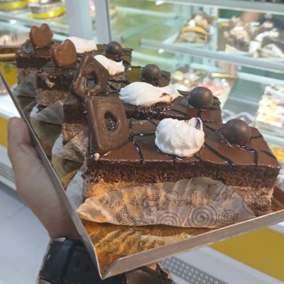 Hla sweets photo 8