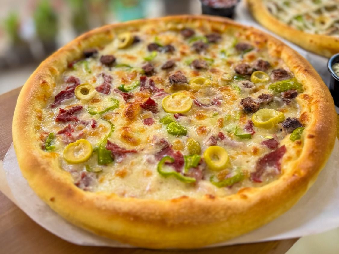 Mix Meat Pizza