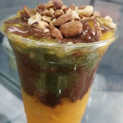 Manganita Nuts