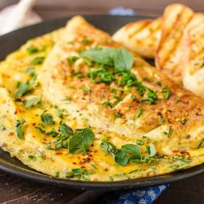 Omelet roll with Roumy cheese