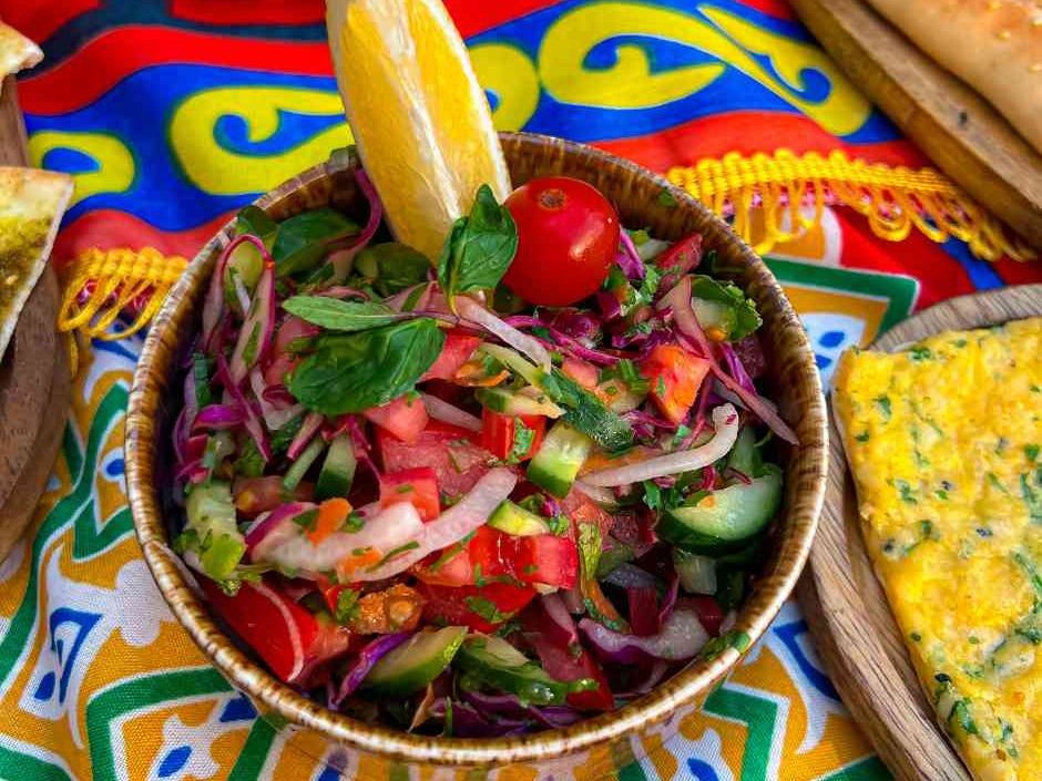 Baladi Salad
