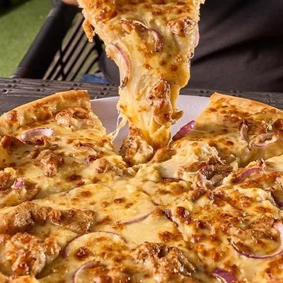 BBQ Chicken Italian Pizza