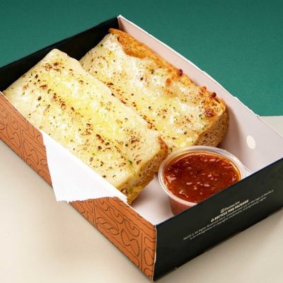Garlic Cheesy Bread