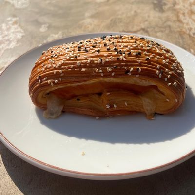 Veal Ham & Cheese Croissant