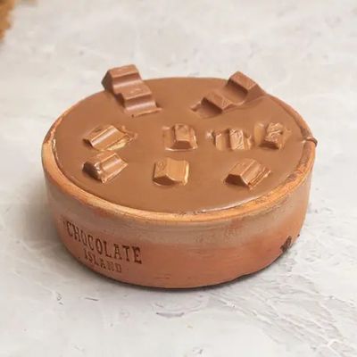 Chocolate Island Casserole Large