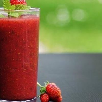 Strawberry Smoothie 1 Liter