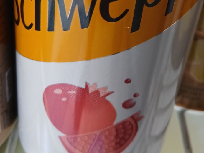 Schweppes Pomeranate