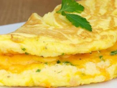 Eggs With Syrian Cheese Sandwich