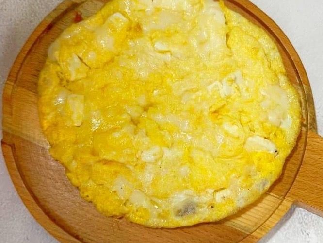 Mix Cheese Omelette