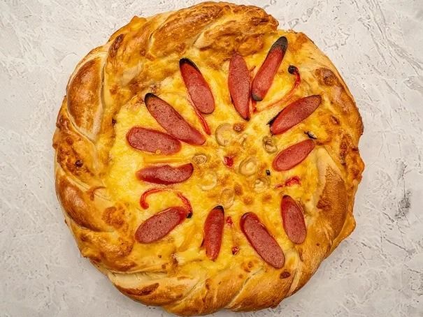 Stuffed Crust Pizza