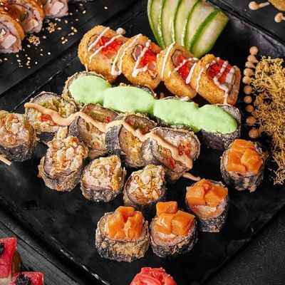 Sushi gate photo 10