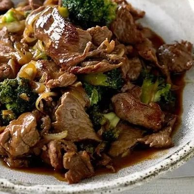 Beef Oyster Sauce with Pasta
