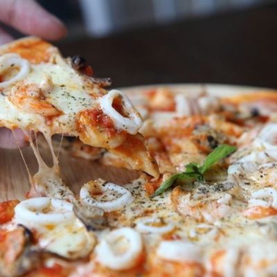 Calamari Pizza