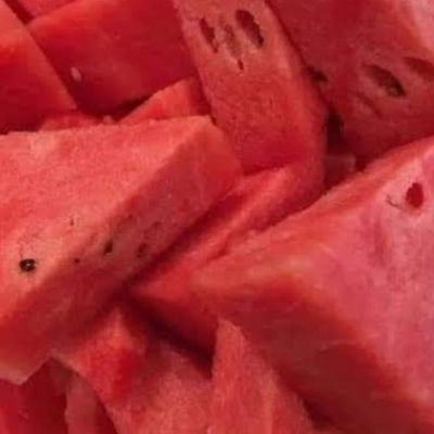 طبق قطع بطيخ