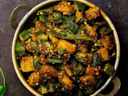 Bindi Aloo Masala