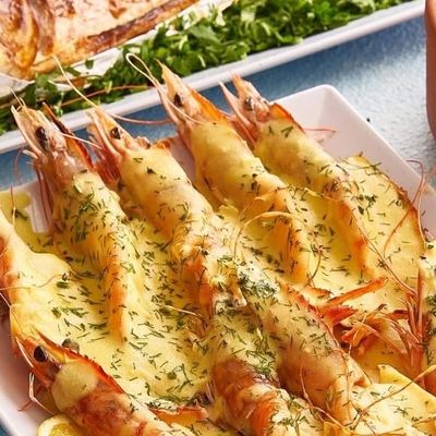 Quarter kilo shrimp with peel butterfly