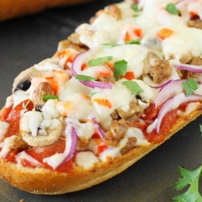Supreme Mozzarella Bread