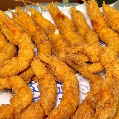Half A Kilo Of Fried Crispy Shrimp, Head And Tail