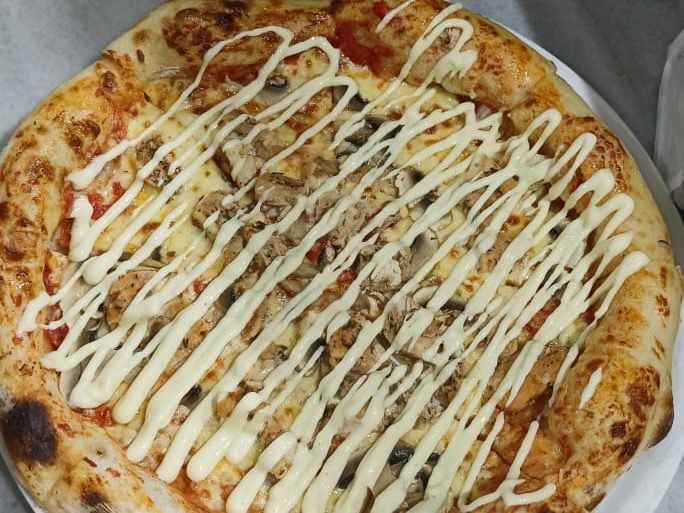 Pollo Ranch Pizza Large