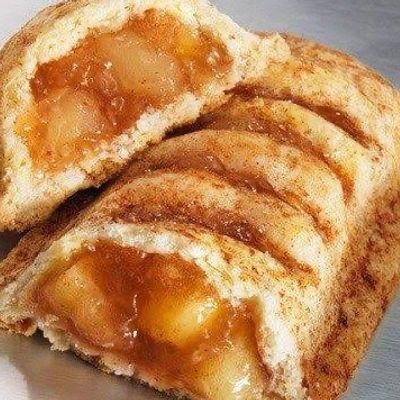 Cinnabon apple Sweet pie