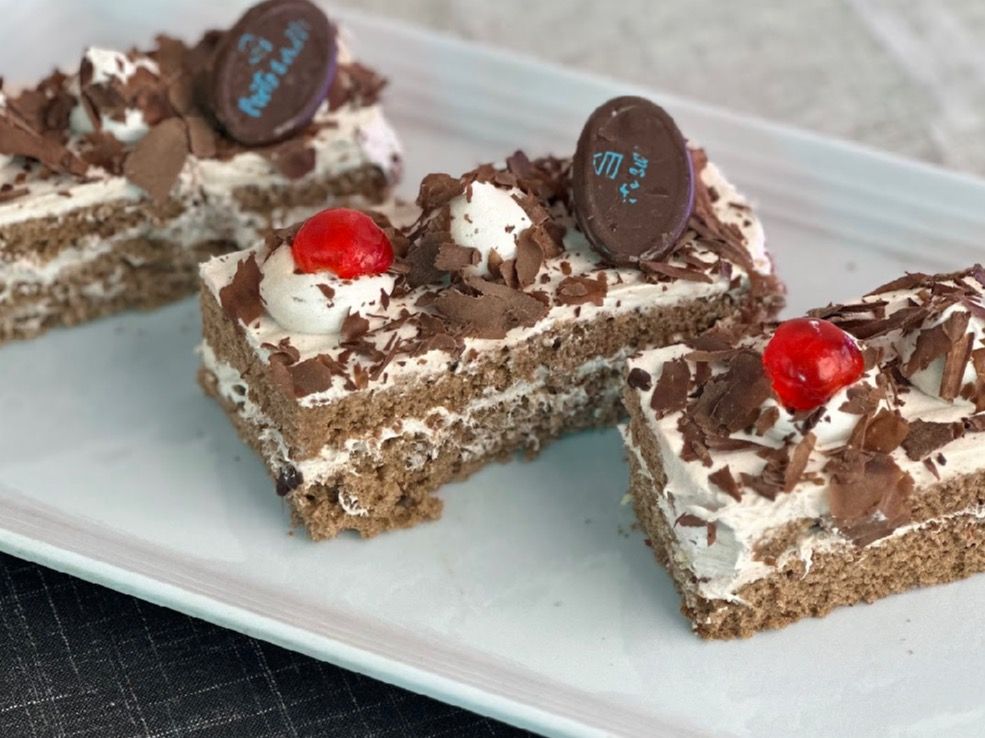 Gateau Lux Black Forest