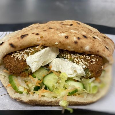 Taamia Kiri