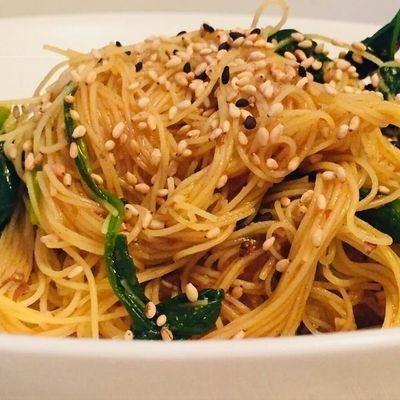 Vermicelli noodles with beef