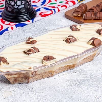 Kinder Bueno Spread Kunafa Service