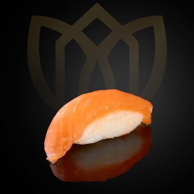 Sake Salmon Nigiri