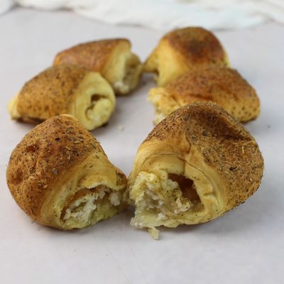 Mini cheese and zaatar pate