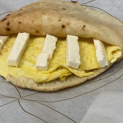 Eggs Kiri Sandwich