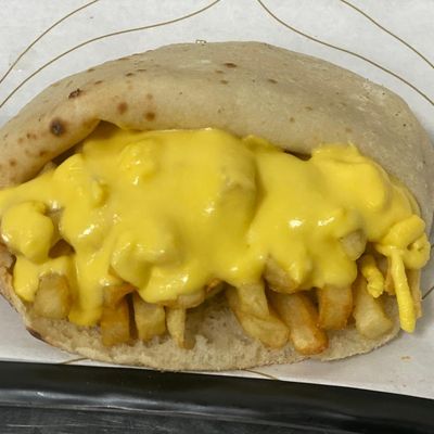 Cheesy Fries Sandwich
