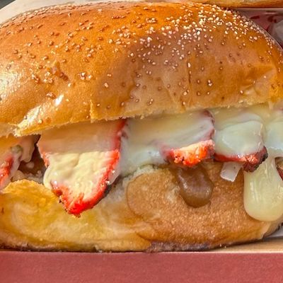 Smoked Chicken Breasts Sandwich